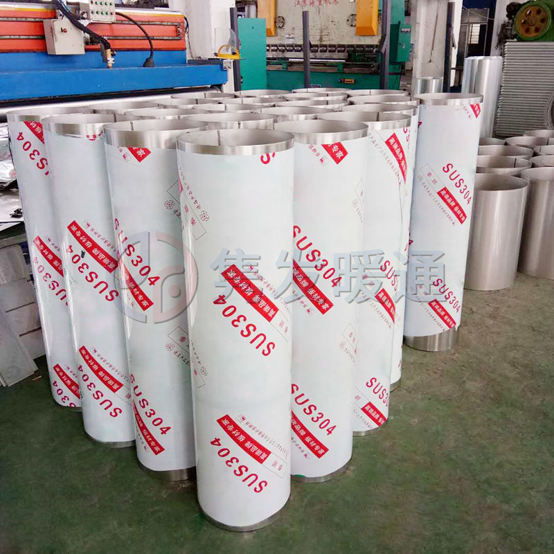 不鏽鋼焊接（jiē）風管（guǎn）